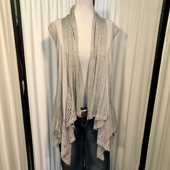 Bundle of two La Vanya Lace Cardigans in gray Sz 1XL & olive Sz 3XL - Picture 3 of 13